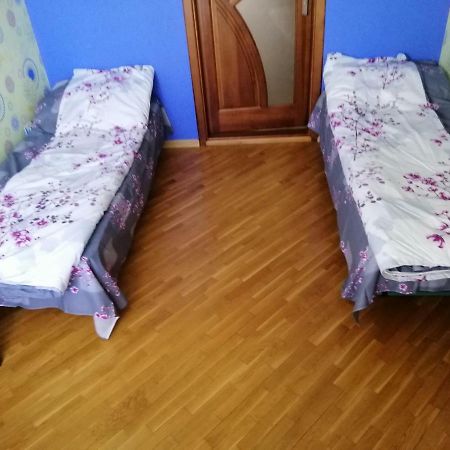 Тихая Квартира В Центре Ковеля Kovelʼ Esterno foto